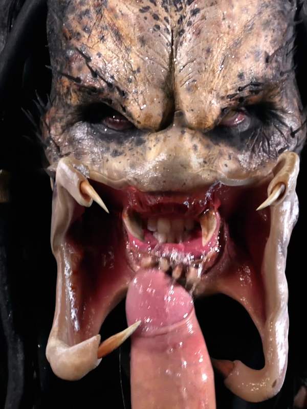 Horror Porno 49 - Predator Dick Hunter tief in der feuchten Wüste