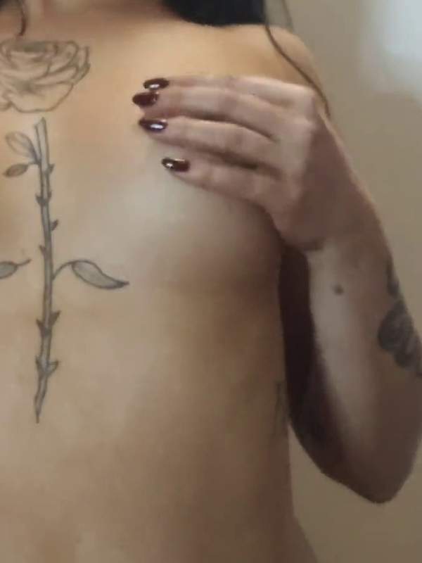 POV Blowjob und Hündchen mit riesigem Schwanz