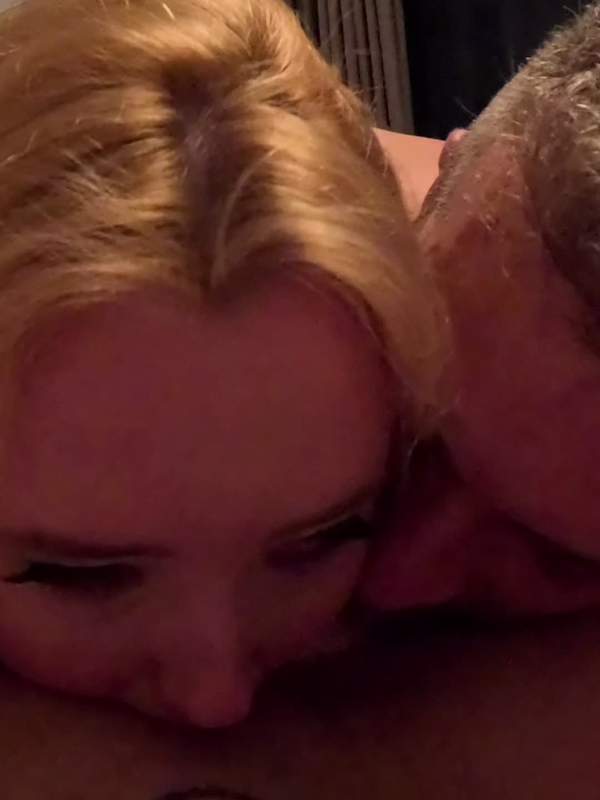 Aus meiner Sicht ist es lecker wie ich meine Muschi esse POV