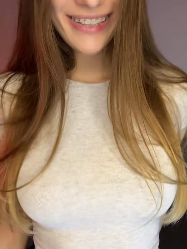 Hier kommt es - meine Muschi will explodieren
